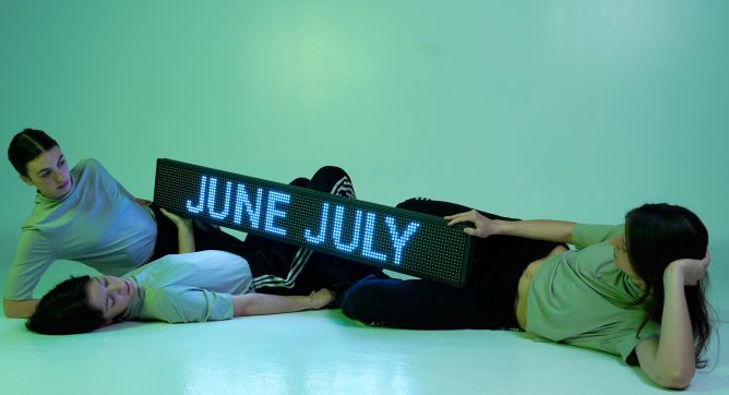 1JUNEJ